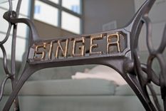 Singer Sewing Machine Office Desk 3 small