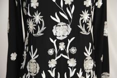 Women's Embroidered Silk Tunic 4 small