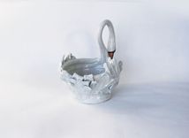 Elegant Swan Dish 5 small