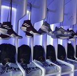 Adidas Promotional Bus 3 small