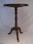 Pedestal End Table 1 small