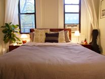 Mid-Century Modern Platform Bed 5 small