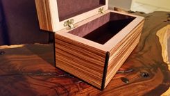 Veneered Jewelry Box 4 small