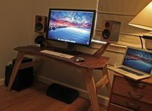 Bug Eye Gaming Or Audiophile Desk 2 small