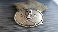 Handmade Antique Silver Steampunk Skull And Crossbones Belt Buckle 2 small