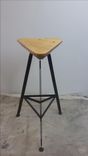 Delta Stool 01 4 small