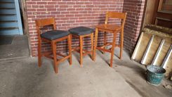 Counter Stool In Cherry 1 small