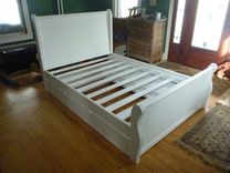 Sleigh Bed W/Trundle 1 small