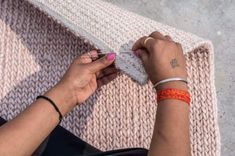 Childrens Room Cable Knit Hand Woven Braided Wool Rug- Pink 3 small