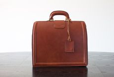 Churchill Leather Briefcase, Made in Italy 6 small