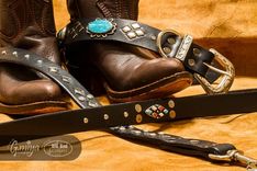 Vintage Authentic Native American Turquoise And Silver Dog Collar. 6 small