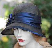 Vintage 20s Wide Brim Summer Cloche Hat In Black With Blue Trim 2 small