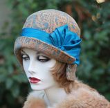 20'S Flapper Great Gatsby Cloche Hat In A Floral Tapestry Fabric 4 small