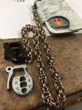 Grenedier-Wallet Chain 6 small