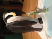 Frog And Penguin Backward Kiss 5 small