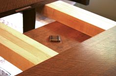 Round Dining Table 5 small