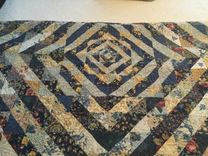 Agnes Quilt- Queen Sized 3 small