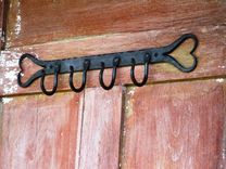 Wrought Iron Heart Shaped Wall Rack 1 small
