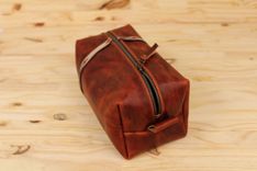 Explorer Dopp Kit 1 small