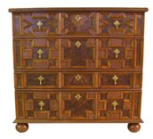 Chest Of Drawers 4 small