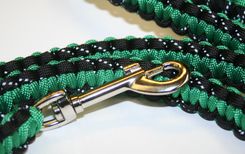 4 Ft Kelly Green & Reflective Black Paracord Leash 3 small