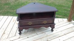 Queen Anne Tv/Dvd Stand 2 small