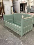 Picket Fence Day Bed 4 small