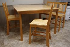 Amundson Bar Height Dining Set 3 small