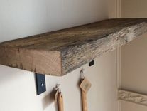 Metal Shelf Brackets 2 small