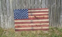 American Flag Made Out Of Pallets 2 small