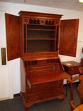 Flat Top Secretary 1 small