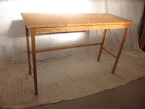 Figured Cherry Entry , Sideboard Table . 5 small