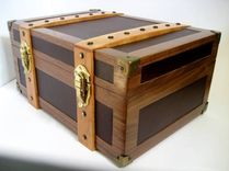 Walnut & Leather Tabletop Humidor - The Steamer 1 small