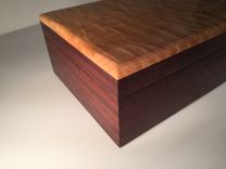 Quilted Maple Humidor - 20 Count 4 small