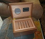 Hand-Crafted Desk Top Humidor 2 small