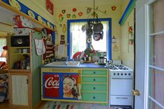 Small Mini Tiny Cabin Cottage House - Small Living 3 small
