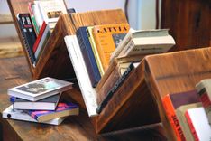 The Zag Shelf 4 small