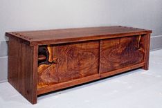 Low Media Bench 2 small