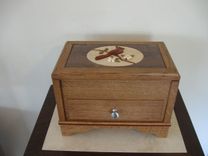 Intarsia Cardinal Keepsake/Jewelry Box 1 small