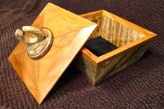 Mango-Opiuma Stash Box 1 small