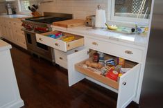 Classic White Kitchen 8 small