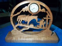 Scenic Art With Small Desk Clock 3 small