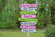 Directional Guest House Sign, Arrow Wood Sign For Home Decor. 1 small