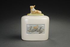 Small Dog Or Cat Urn 5 small