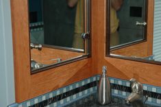 Curved Vanity 4 small