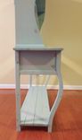Hutch 3 small