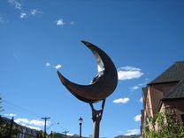 Sculpture Man In The Moon 2 small