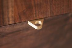 Char Armoire 4 small