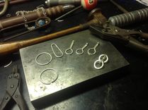 Modern Open Weave Loop In Loop Bracelet 4 small