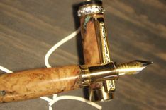 Cambridge Fountain Pen Eucalyptus Burl 2 small
